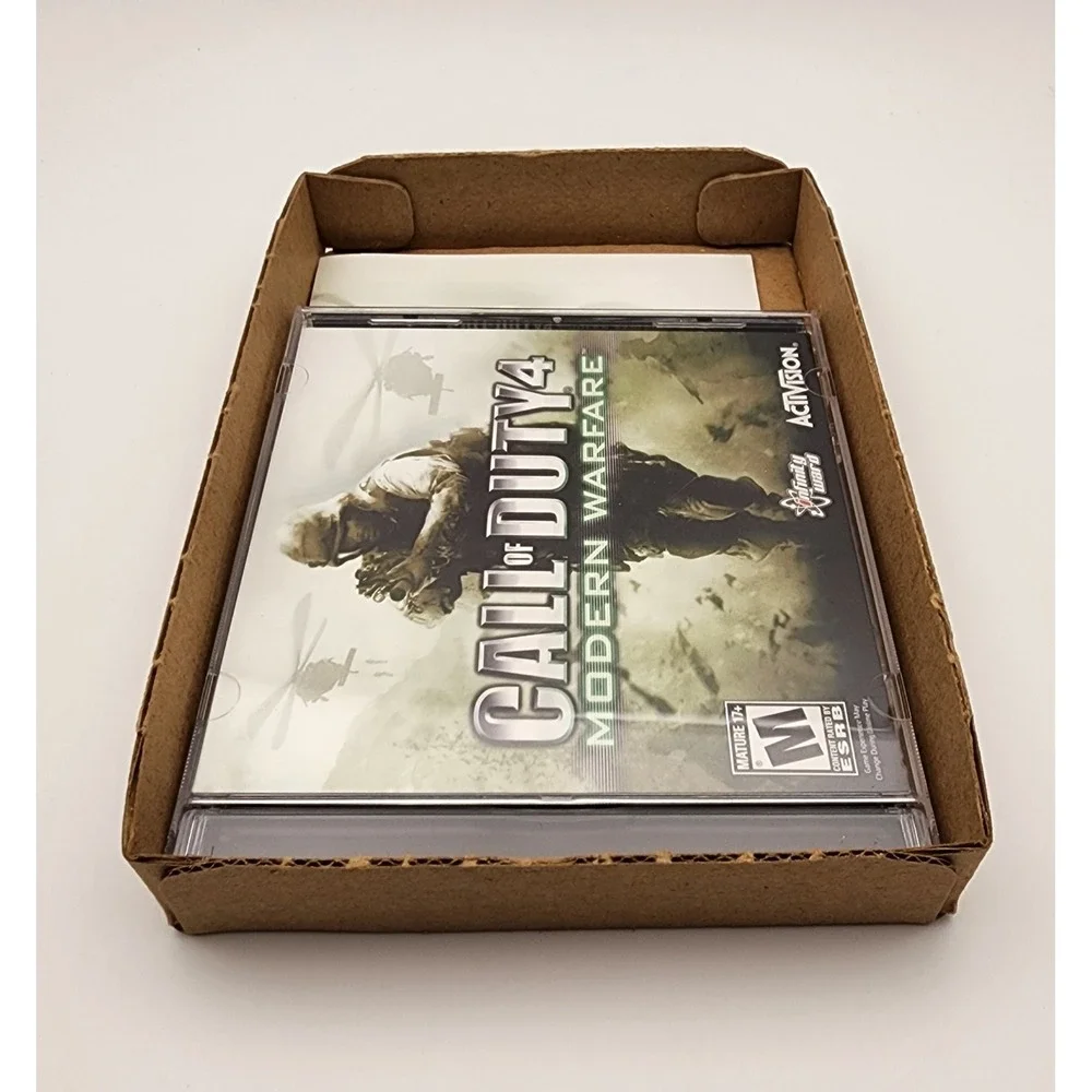 Call of Duty 4: Modern Warfare PC Game (2007) -‎ Complete in box